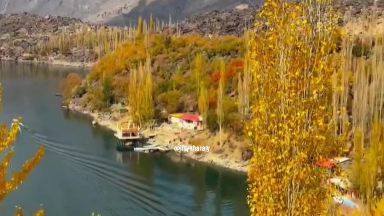 UPPER KACHURA LAKE SKARDU