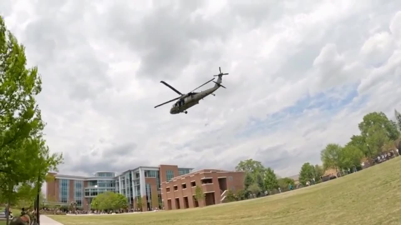 HELICOPTERS 10:32