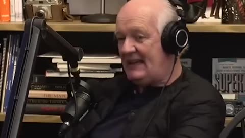 Colin Mochrie - Talking about having Robin Williams on Whose Line is it Anyway #virallaughs