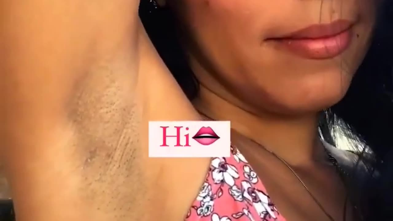 Hot Latina flaunts her stubbly pit