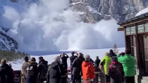 Dangerous and deadly NATURAL DISASTERS caught on camera!