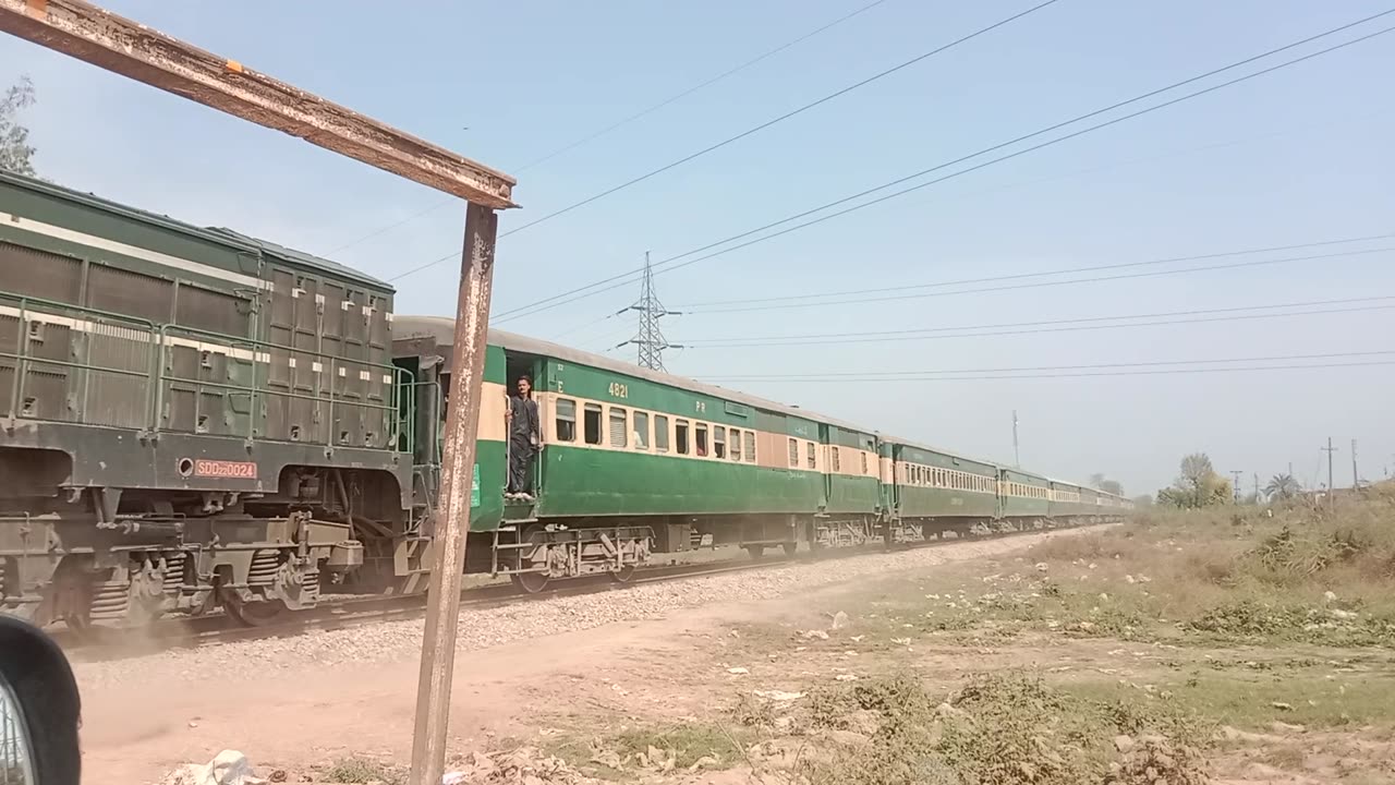 Train in Sargodha