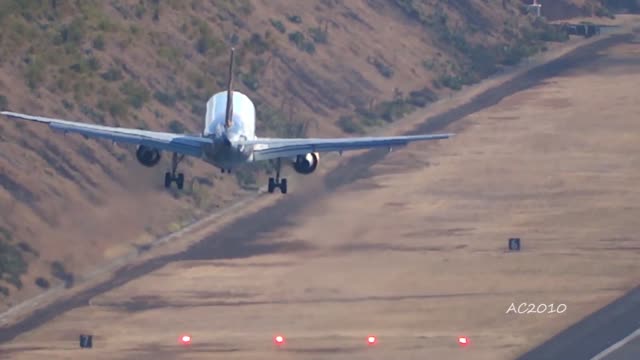 AMAZING Madeira Summer flights SPECTACULAR Landings with CROSSWIND