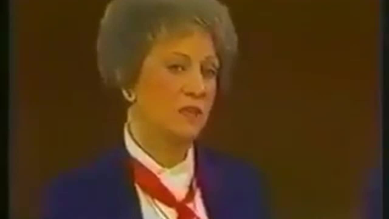 Phil Donohue 1985 the case against Vaccine *2min