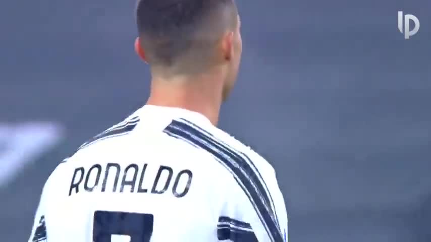 Cristiano Ronaldo vs Referees: Crazy moments