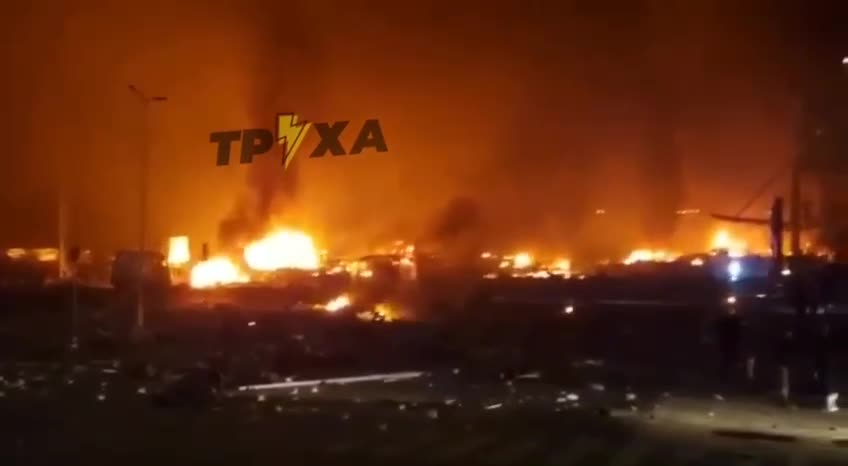 The repeated explosion on the territory of the Retroville shopping center put everything in its