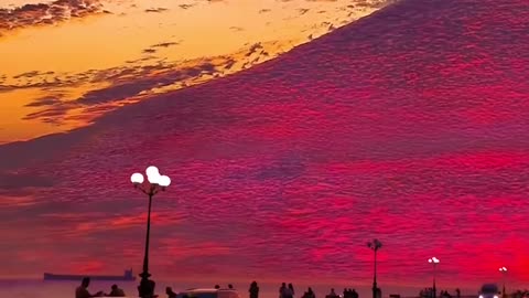 Beautiful Auburn Magma sky 😍😍😱
