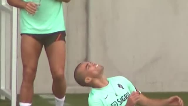 #Cristiano Ronaldo funny