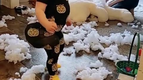 Cute and Funny Baby 😍😍😅😅 #viral #shorts #reels #baby #cutebaby #funnybaby #trending #kids #mmvbaby