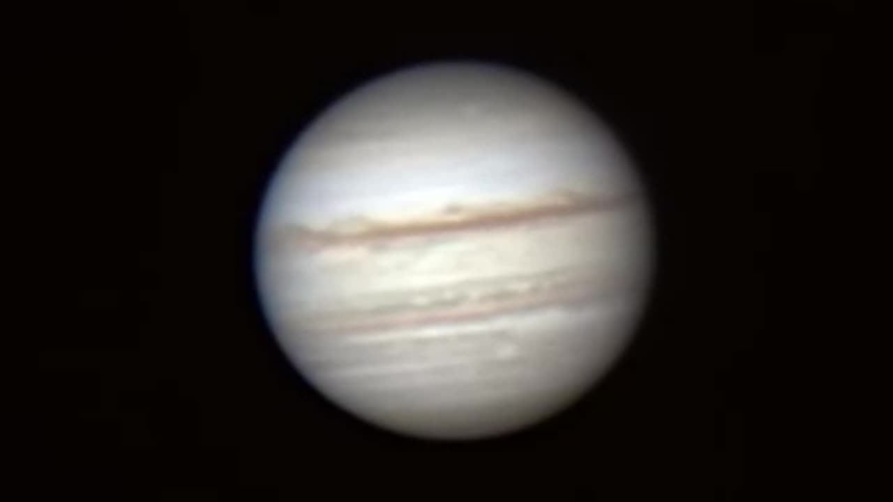 Capturing Jupiter with telescope