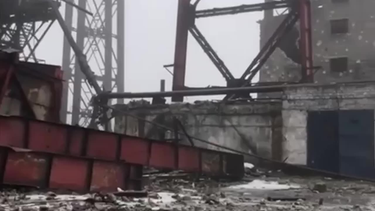 Inside the Ruins of the Avdiivka Coke Plant