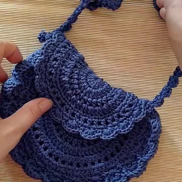 A Crochet Half Circle Bag