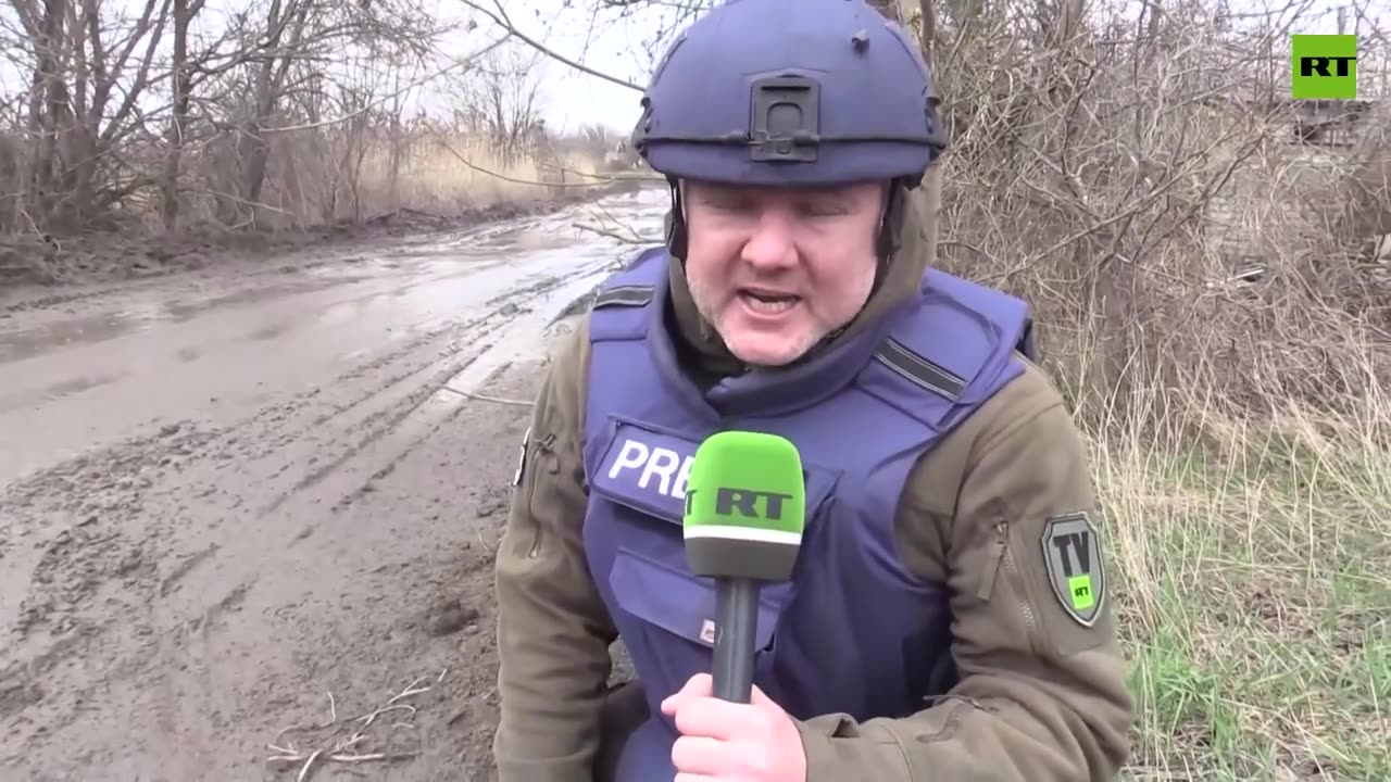 RT reports from T-80 tank on Donbass frontline