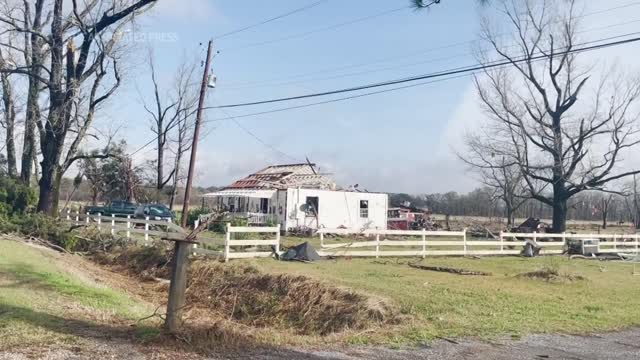 Storms batter southern states