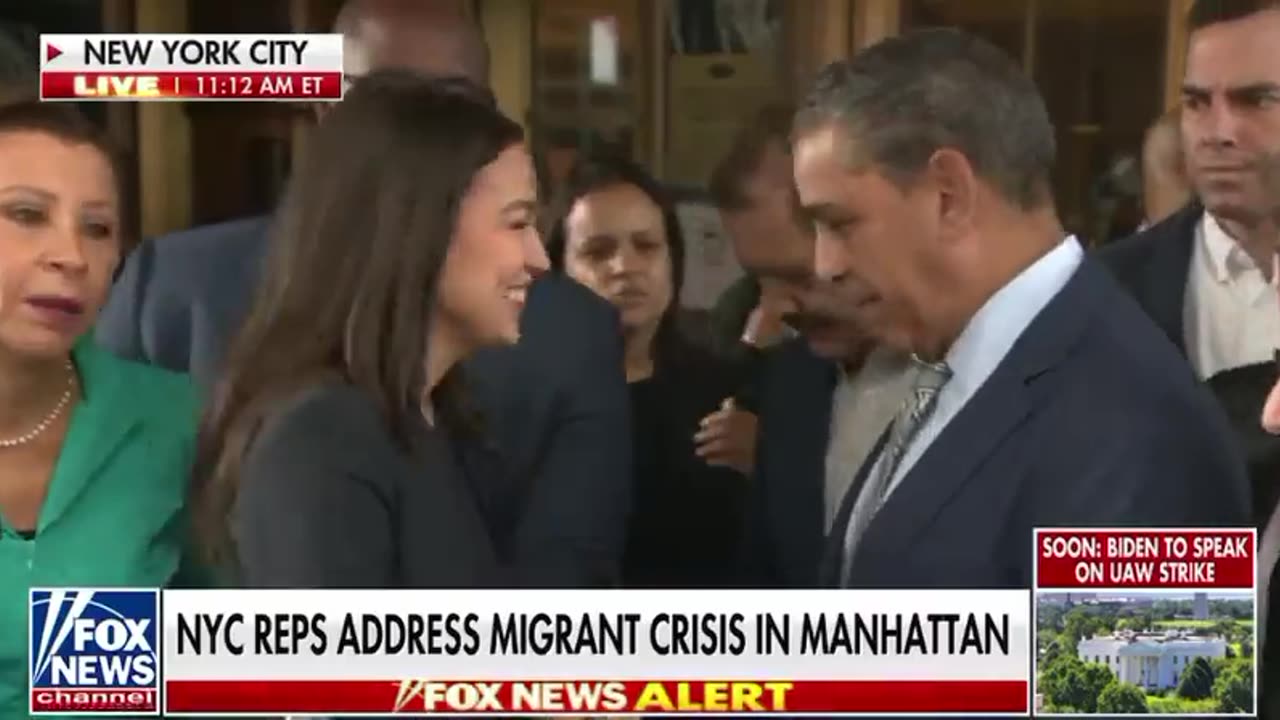 'CLOSE THE BORDER!': AOC, Dems Get Shouted Down During Migrant Protest [WATCH]