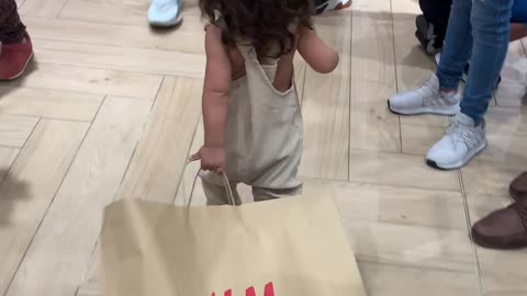 Clothing Store Employee Accidentally Knocks Child Over