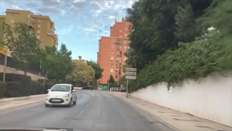 sulle strade di MARBELLA e TORREMOLINOS in Spagna,come in Italia giusto??ECCO PERCHÈ ME NE VADO VIA DALL’ITALIA CON L'ASILO POLITICO!visto che non vengono rispettati i diritti umani in Italia e sono perseguitato per l'appoggio alla Russia