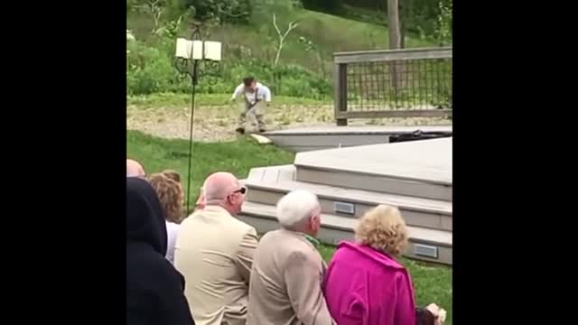 Kids add some comedy to a wedding! - Ring Bearer Fails