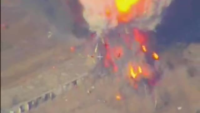 Artillery of the Armed Forces of Ukraine, hidden in the industrial zone of Chernihiv, burned down