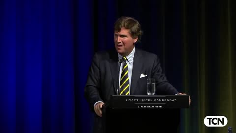 Tucker wipes the floor with Australian legacy media in Canberra