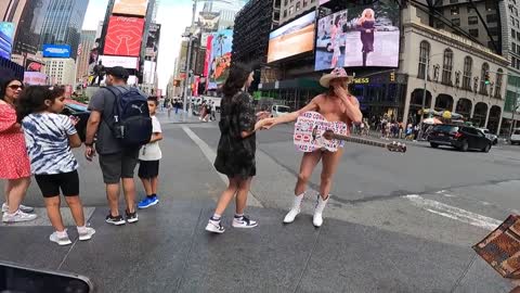 Cuidado con estas ESTAFAS en Nueva York Times Square