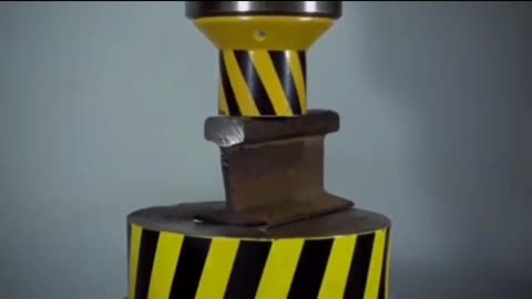 jumped metal plate on hydraulic machine....