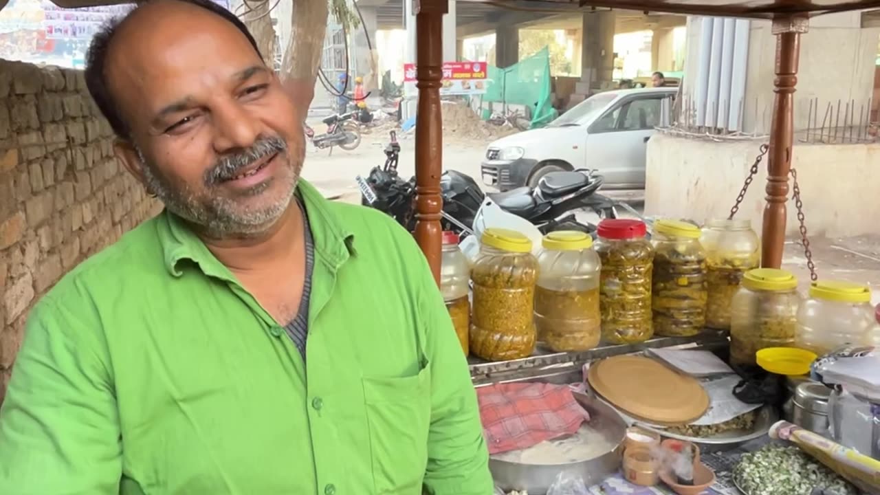 Indian Man Selling Onion Pickle On Street🔥😱😦(Viral)