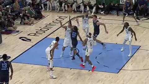 NBA - Zach Edey flushes the lob pass from Ja 😤