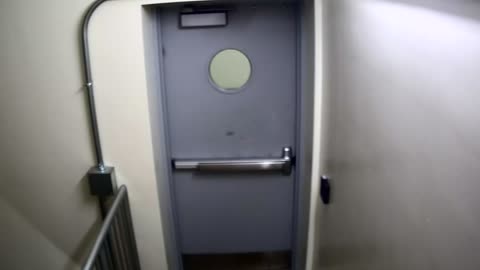 6162RHOBGRRGST2StairwellSide_2021-01-06_06h00min01s920ms.mp4