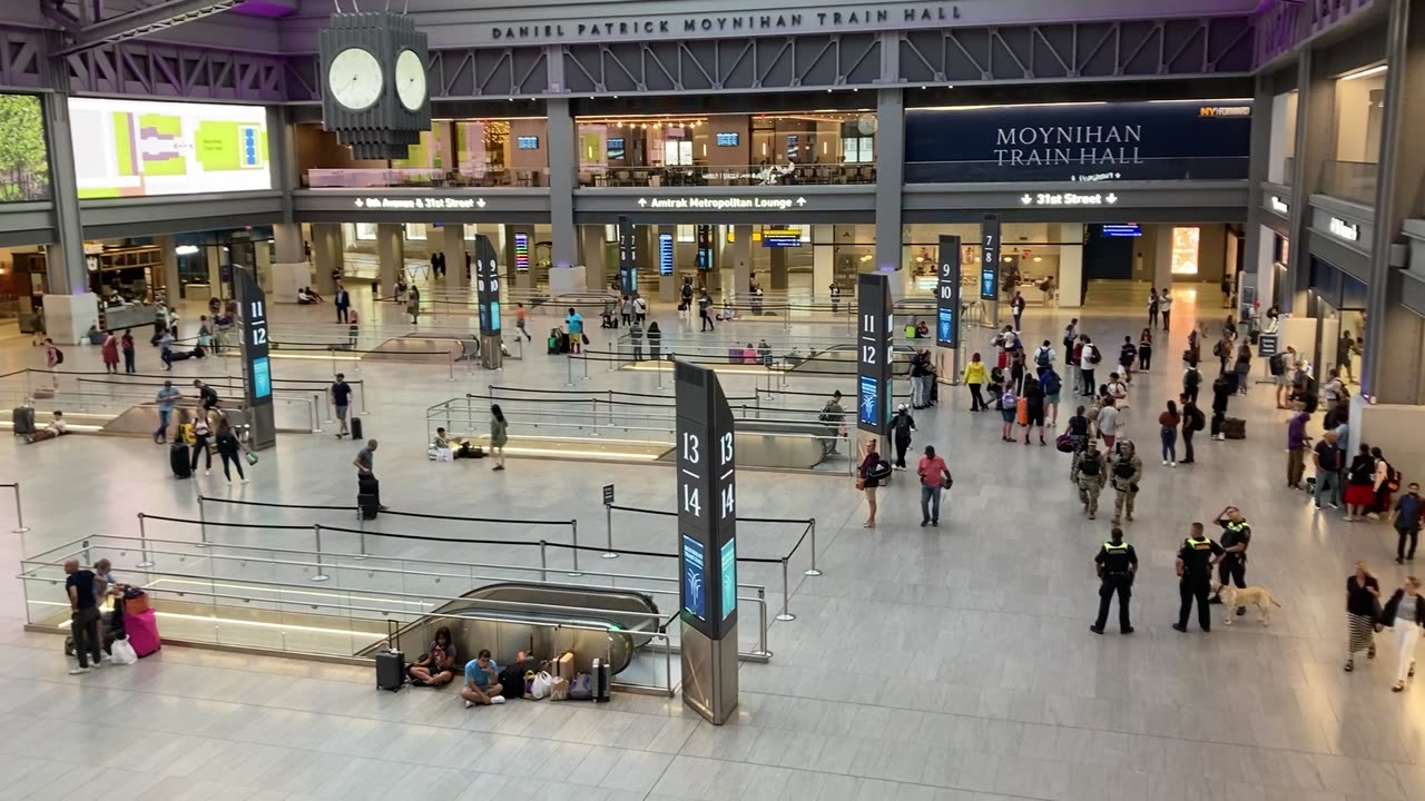 Moynihan Train Hall & High Line Connector (Manhattan, 2023) 2