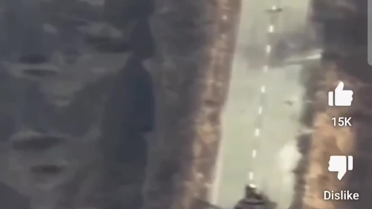 5th Generation Warfare has $100 FVP Kamikaze Drones Destroying Multi million dollar tanks