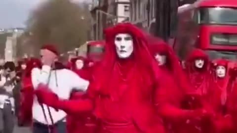 Can someone explain what going on