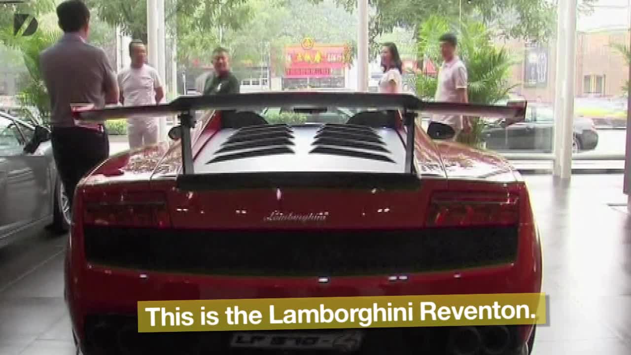 Man Builds Own Lamborghini