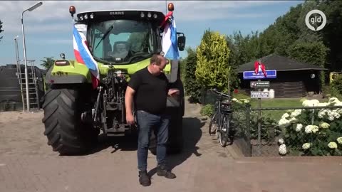 Boerenprotest mondt uit in rellen_ 'Ze gaan een grens over'