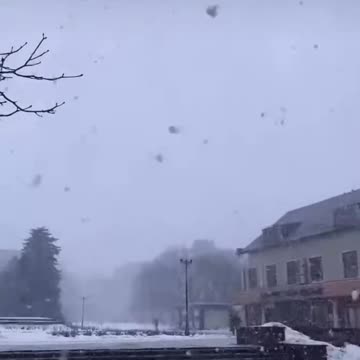 Snowfall in Bakhmut