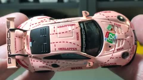 Spark Model Porsche 911 RSR Le Mans Double Victory Pair_Cut