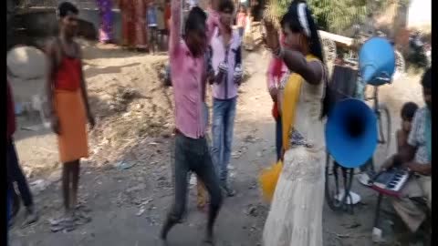 लौण्डा नागिन डांस / Super Nagin Dance in Village Band Party /Dehati Bhojpuri Nach 2017