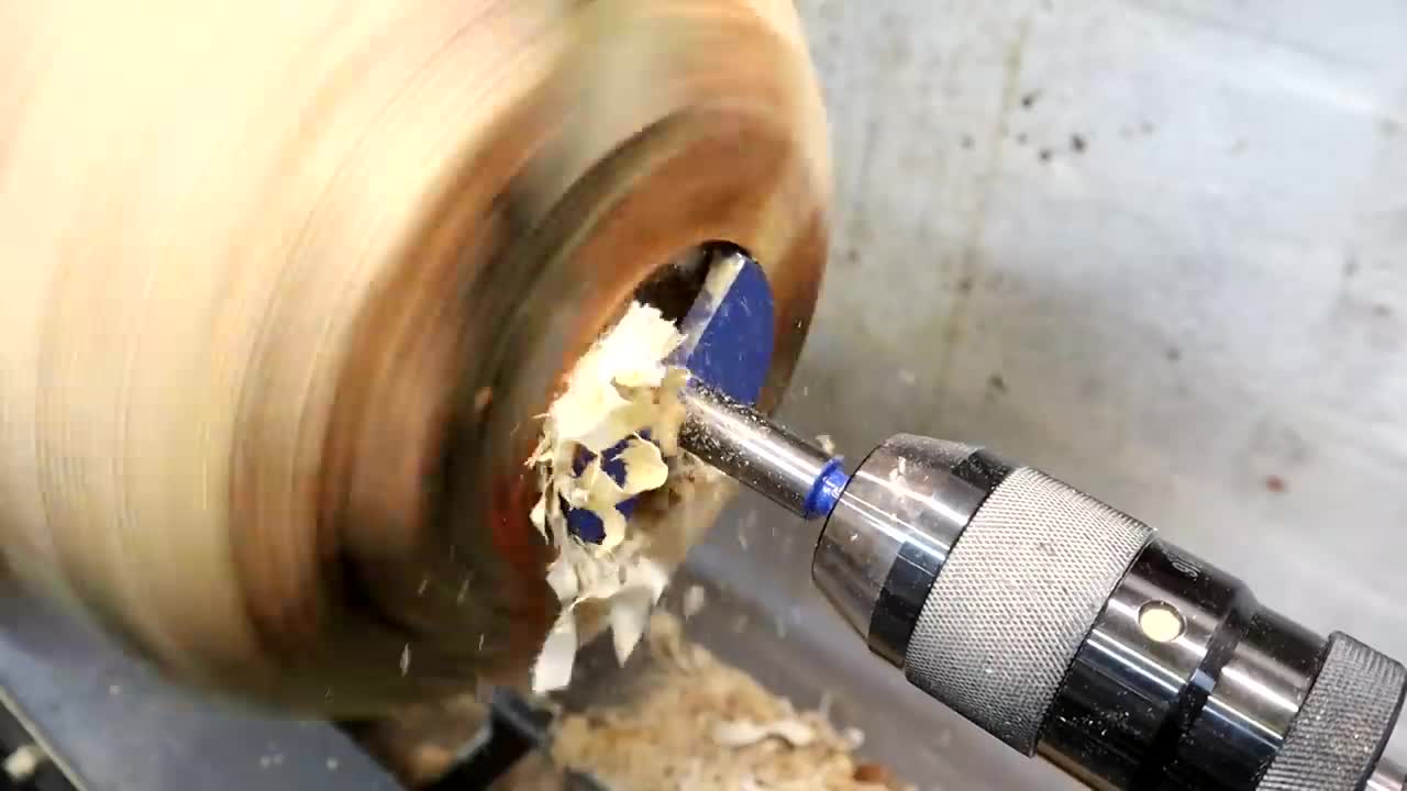 Woodturning - Planet Lamp