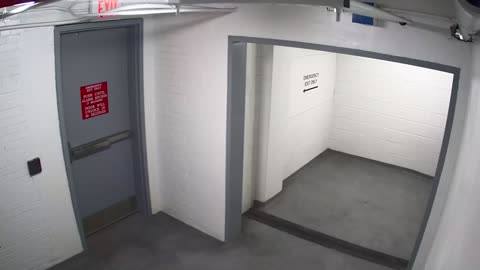 6133RHOBG2G208BLobby8_2021-01-06_21h40min02s740ms.mp4