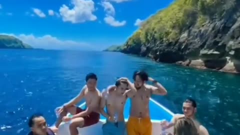Friendship goals 😁 Coba tag sahabat kalian yang mau diajak dolan kayak gini !