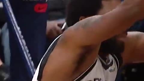 How did Kyrie Irving HIT that shot_!