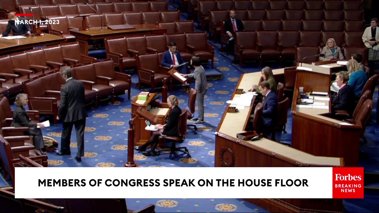 ‘Unsustainable Economic Burden’- Becca Balint Demands SCOTUS Support Biden's Student Debt Relief