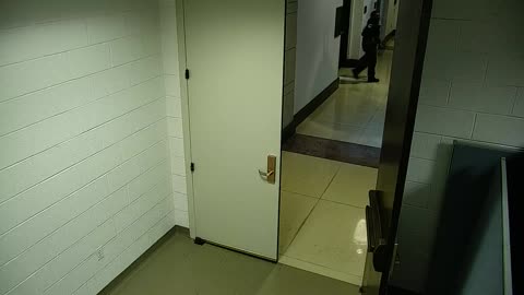 7046CVCLLElevator#3Lobby_2021-01-06_14h40min01s643ms.mp4