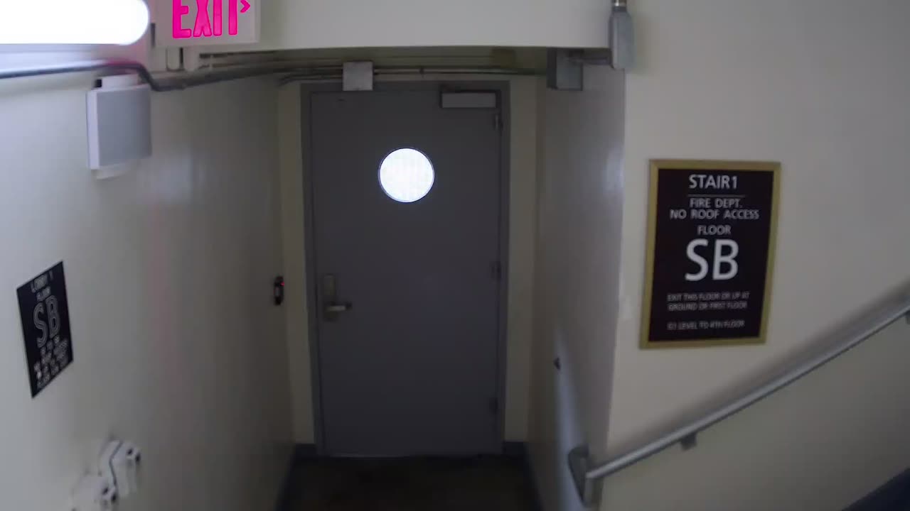 6151RHOBSBRSBST1STAIRWAYSIDE_2021-01-06_13h40min03s210ms.mp4