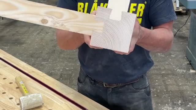 Dovetail joints with a