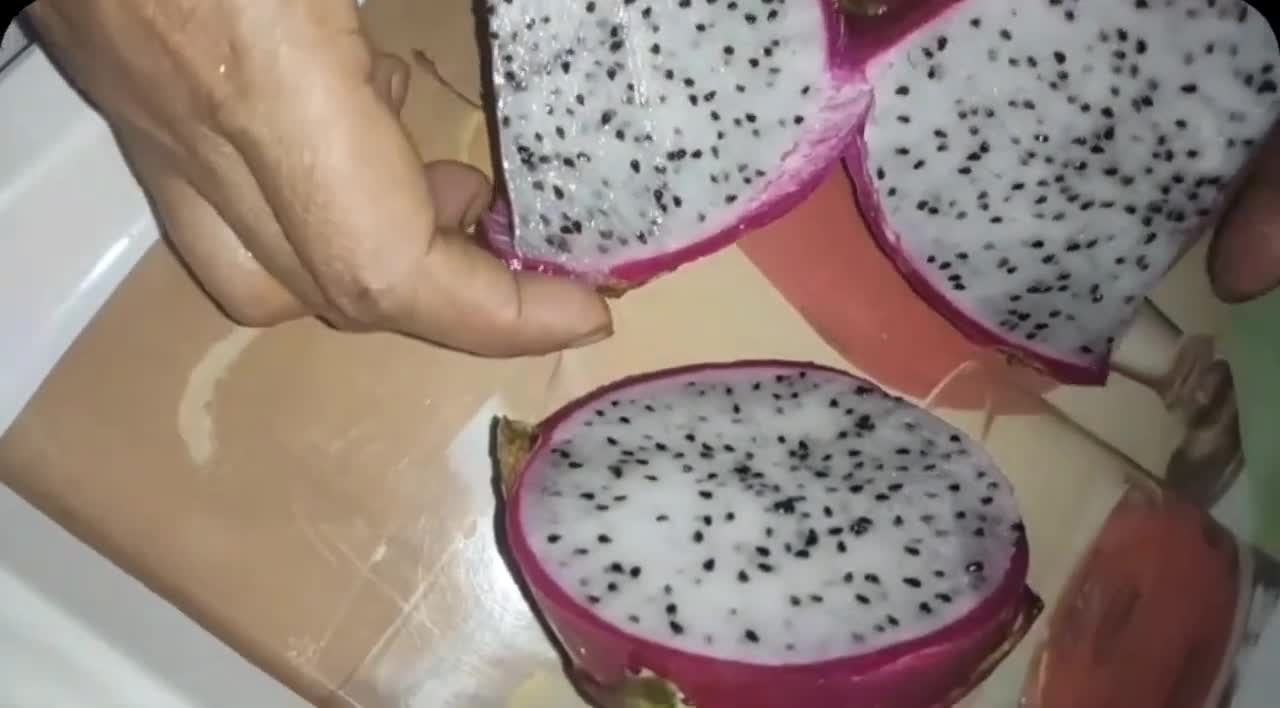 dragon fruit kaatne Ka tarika __ how to cut dragon fruit