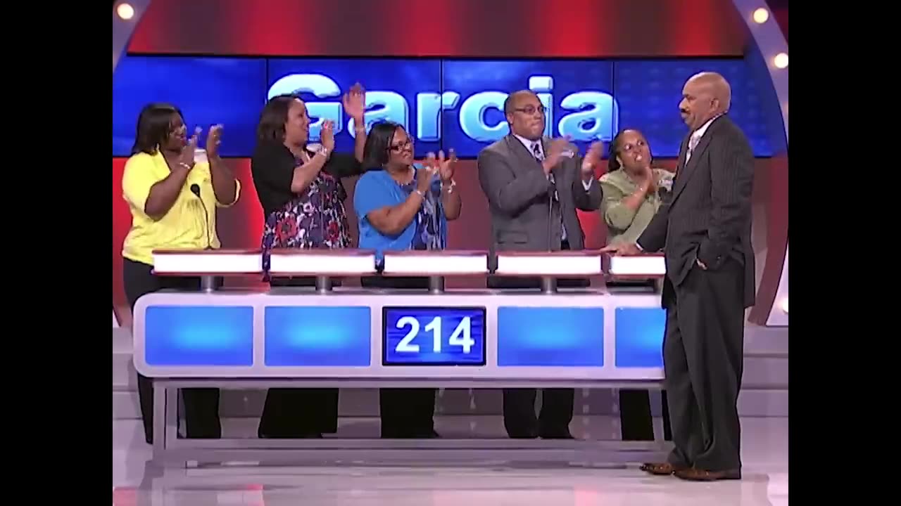 Game board HUMILIATES Steve Harvey | Steve Harvey | funny Momnets