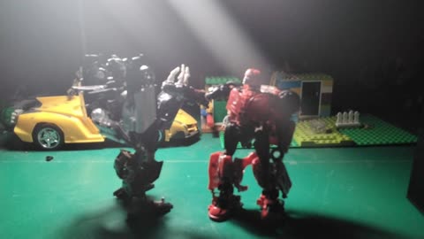 Cliffjumper versus Barricade