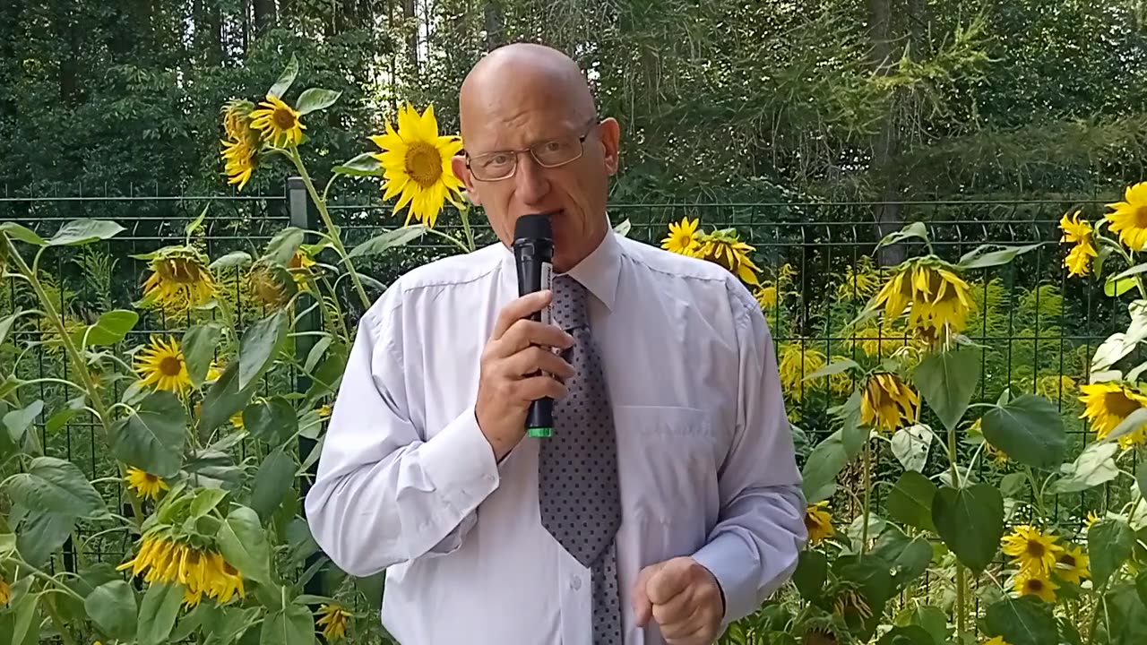 Tadeusz Kasprzak niezależny kandydat na Prezydenta Zamościa przemawia na Wiecu wyborczym powstającej partii ODNOWA - RUMBLE