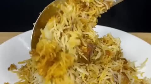 chicen layed biryani